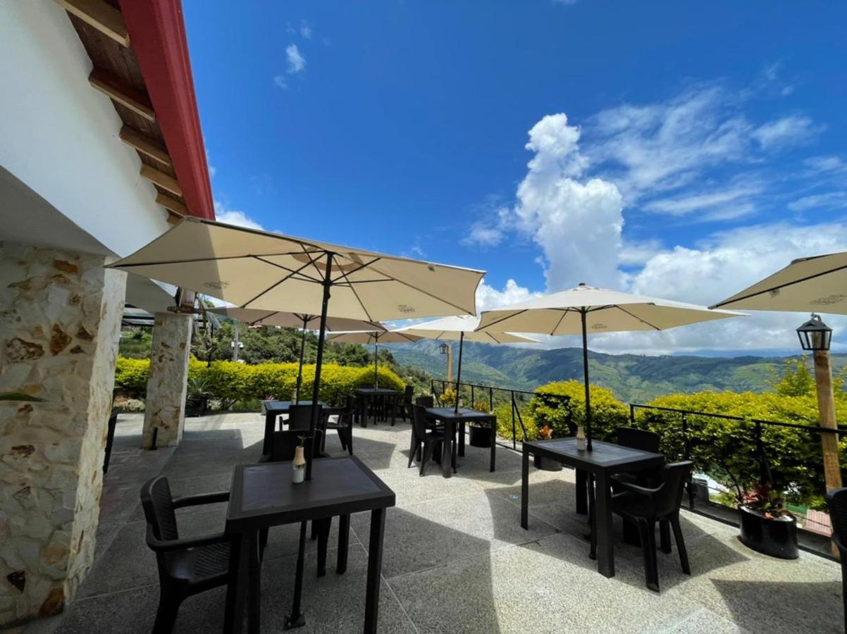 Entre Verdes Hotel & Glamping Ebejico Exterior photo