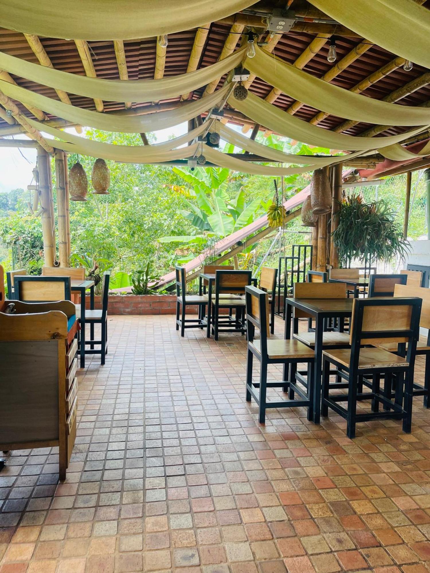 Entre Verdes Hotel & Glamping Ebejico Exterior photo