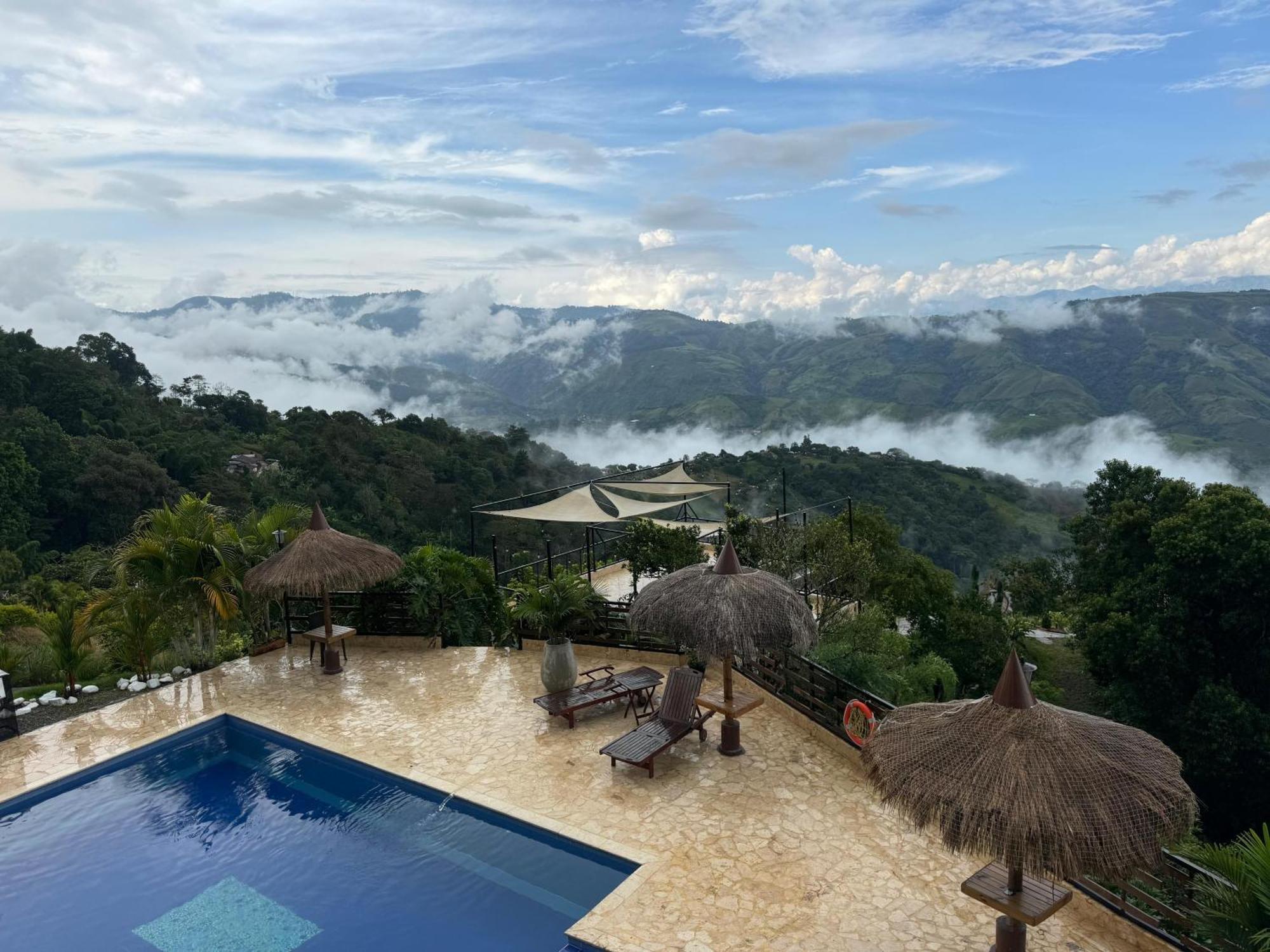 Entre Verdes Hotel & Glamping Ebejico Exterior photo